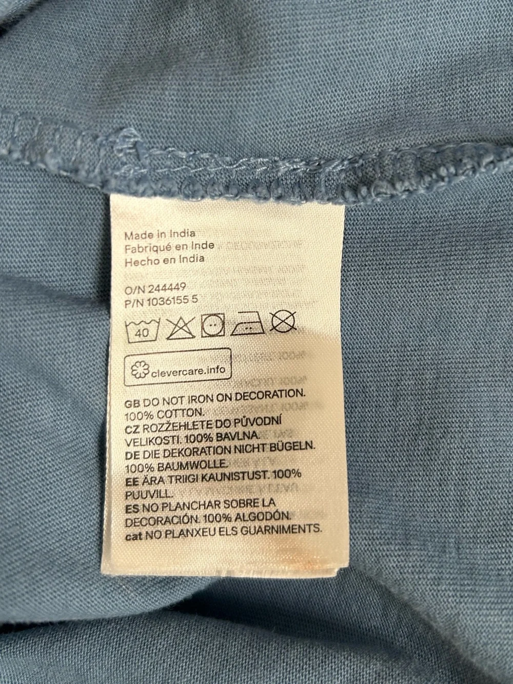 H&M Les Artisans du Bon Goût Slate Blue Crewneck Short Sleeve T-shirt Medium